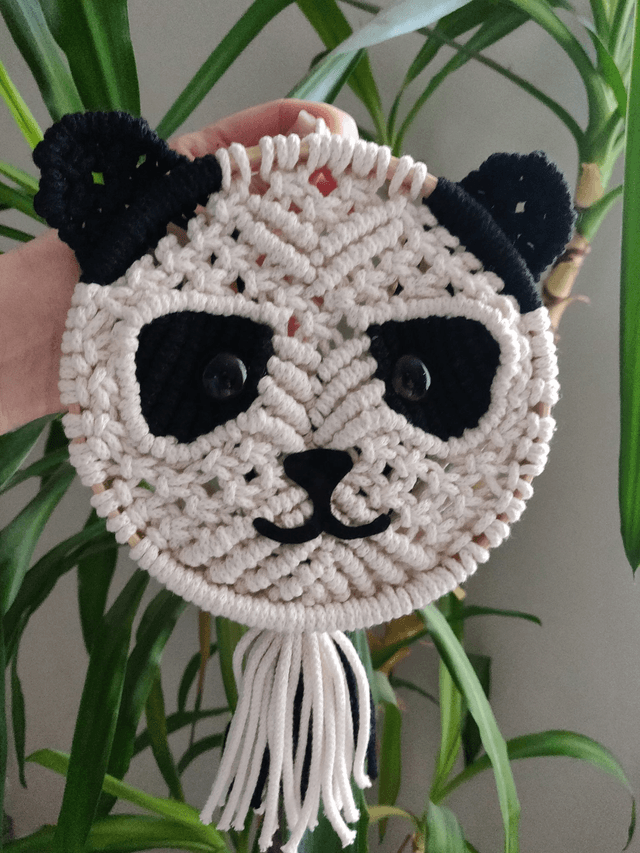Décoration murale en macramé - Modèle PANDA